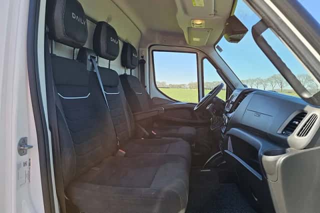 Iveco Daily (2023) thumbnail 6
