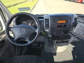 Mercedes-Benz Sprinter (2015) thumbnail 7