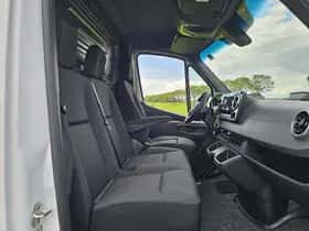 Mercedes-Benz Sprinter (2024) thumbnail 6