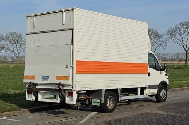 Iveco Daily (2006) thumbnail 3