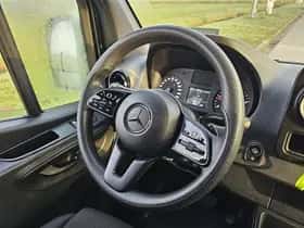 Mercedes-Benz Sprinter (2021) thumbnail 11