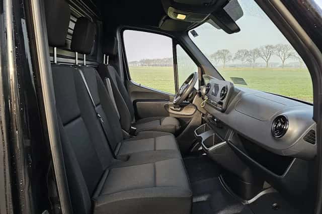 Mercedes-Benz Sprinter (2021) thumbnail 6
