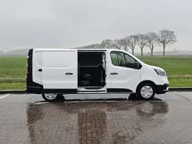 Renault Trafic (2022) thumbnail 12
