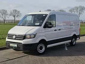 Volkswagen Crafter (2022) thumbnail 2