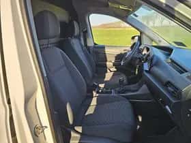 Volkswagen Caddy (2021) thumbnail 6