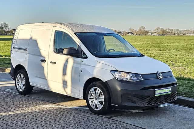 Volkswagen Caddy (2021) thumbnail 4