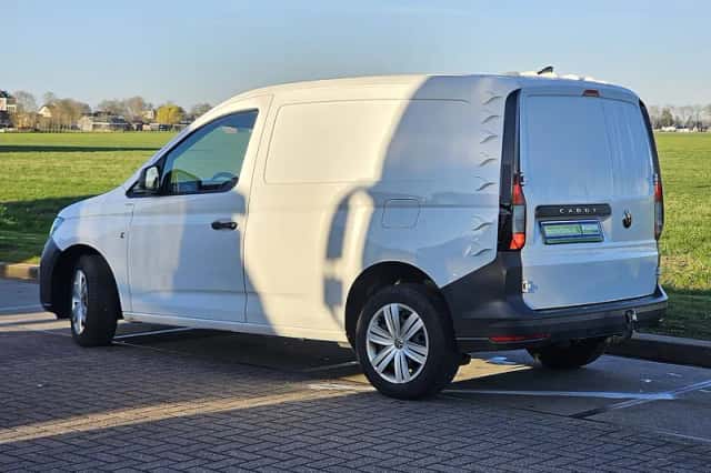Volkswagen Caddy (2021) thumbnail 5
