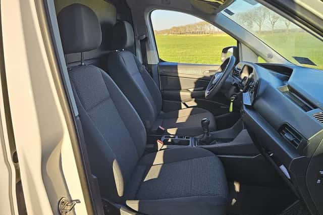 Volkswagen Caddy (2021) thumbnail 6