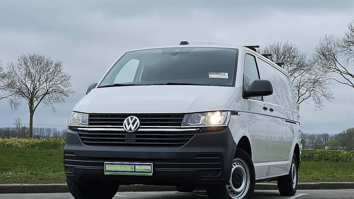 Volkswagen Transporter (2020) — foto 1