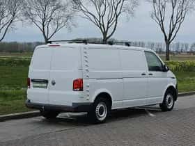 Volkswagen Transporter (2020) thumbnail 3