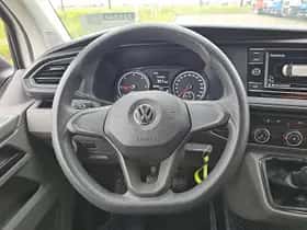 Volkswagen Transporter (2020) thumbnail 10