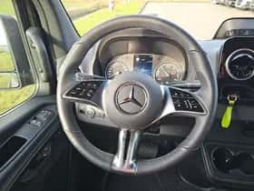 Mercedes-Benz eSprinter (2024) thumbnail 11