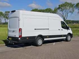 Ford Transit (2023) thumbnail 3