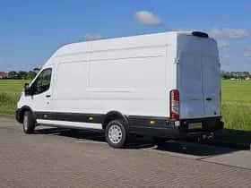 Ford Transit (2023) thumbnail 5