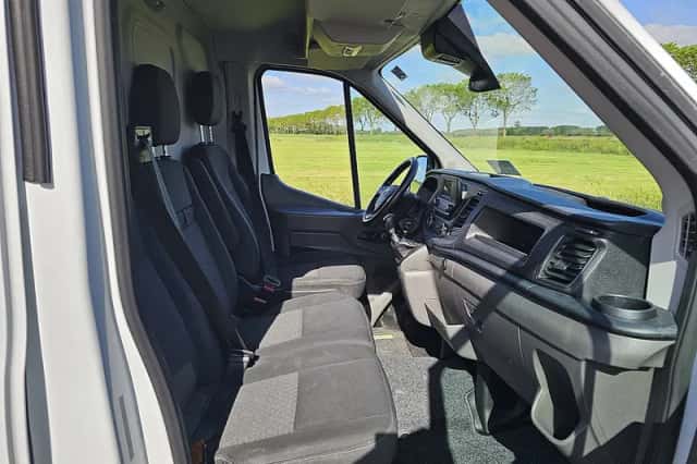 Ford Transit (2023) thumbnail 6