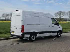 Mercedes-Benz Sprinter (2024) thumbnail 3