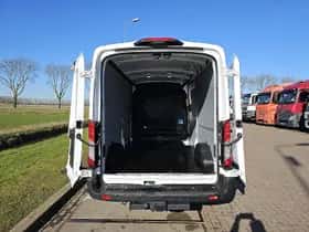 Ford Transit (2024) thumbnail 13