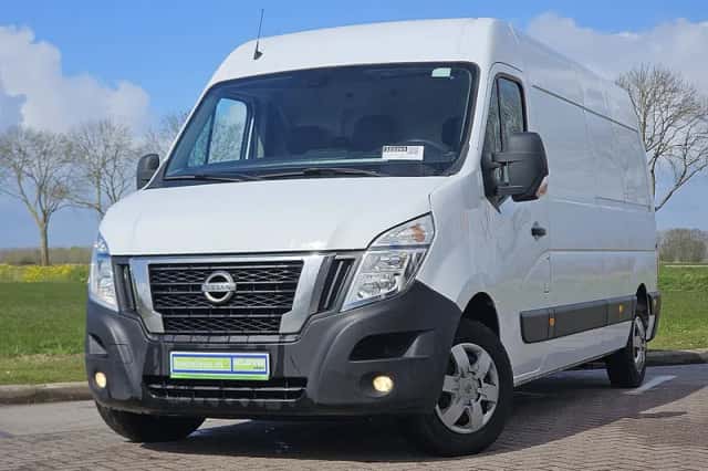 Nissan Interstar (2023) thumbnail 1