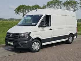 Volkswagen Crafter (2023) thumbnail 2