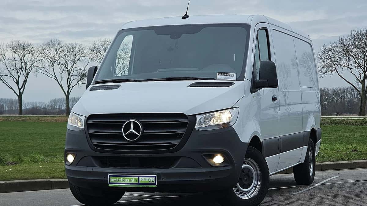 Mercedes-Benz Sprinter (2021) — foto 1