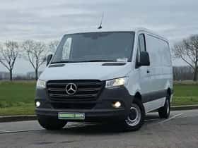 Mercedes-Benz Sprinter (2021) thumbnail 1