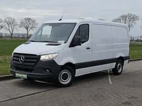 Mercedes-Benz Sprinter (2021) thumbnail 2