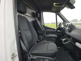 Mercedes-Benz Sprinter (2021) thumbnail 6