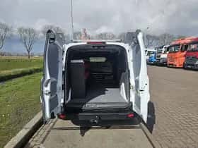Ford Transit (2020) thumbnail 12