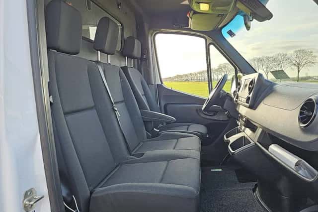 Mercedes-Benz Sprinter (2019) thumbnail 6