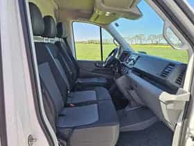 Volkswagen Crafter (2021) thumbnail 6