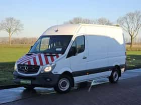 Mercedes-Benz Sprinter (2018) thumbnail 2
