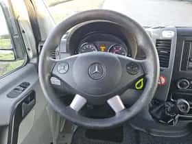 Mercedes-Benz Sprinter (2018) thumbnail 11