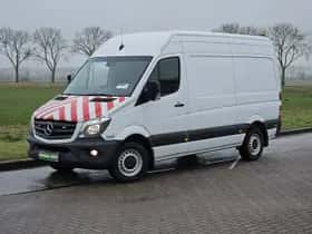 Mercedes-Benz Sprinter (2018) thumbnail 2