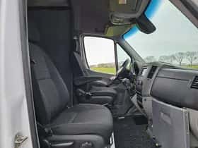 Mercedes-Benz Sprinter (2018) thumbnail 6