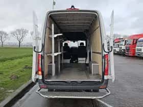 Mercedes-Benz Sprinter (2021) thumbnail 11