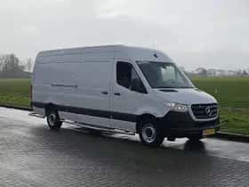 Mercedes-Benz Sprinter (2021) thumbnail 4
