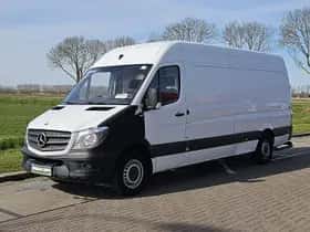 Mercedes-Benz Sprinter (2014) thumbnail 2