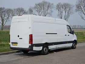 Mercedes-Benz Sprinter (2018) thumbnail 3