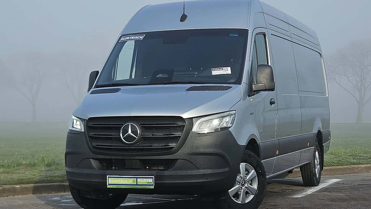 Mercedes-Benz eSprinter (2025) — foto 1