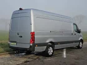 Mercedes-Benz eSprinter (2025) thumbnail 3
