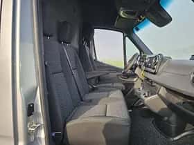 Mercedes-Benz eSprinter (2025) thumbnail 6