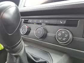 Volkswagen Transporter (2020) thumbnail 9