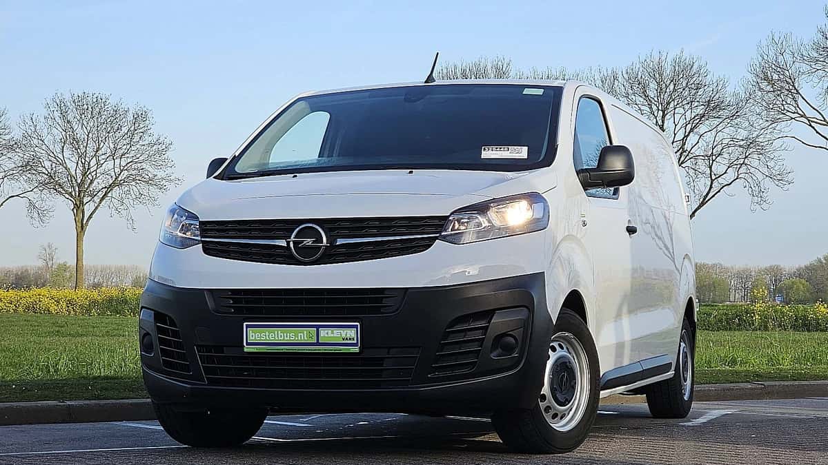 Opel Vivaro (2024) — foto 1