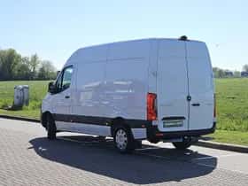Mercedes-Benz Sprinter (2023) thumbnail 5