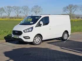 Ford Transit (2022) thumbnail 2