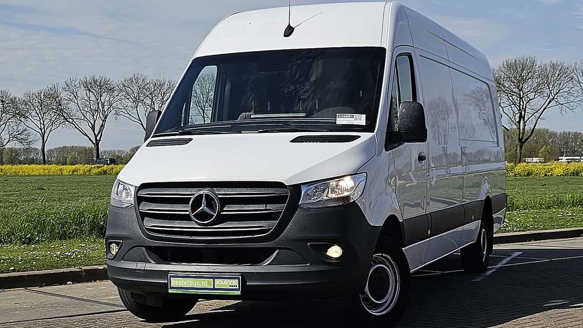 Mercedes-Benz Sprinter (2021) — foto 1