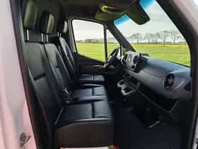 Mercedes-Benz Sprinter (2021) thumbnail 6