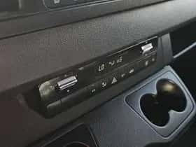 Mercedes-Benz Sprinter (2021) thumbnail 9