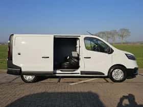 Renault Trafic (2022) thumbnail 14