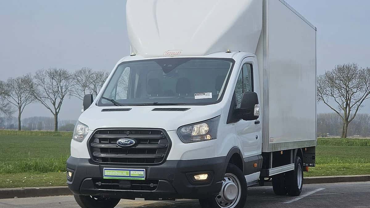 Ford Transit (2023) — foto 1